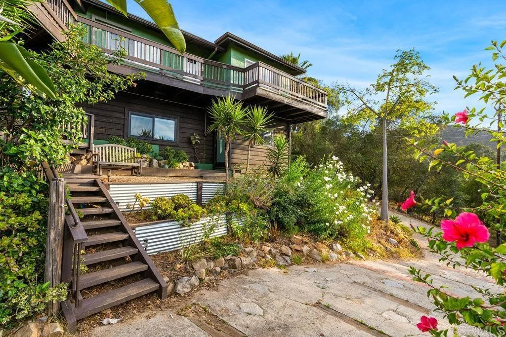 https://cdn.realtyfeed.com/cdn/127/306743325/1ec93703ee75890dc5687460688df747.webp