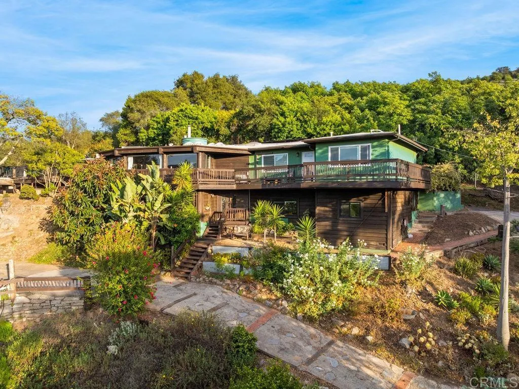 https://cdn.realtyfeed.com/cdn/127/306743325/2e01bf0097b19486809b4dc2ce776a3d.webp