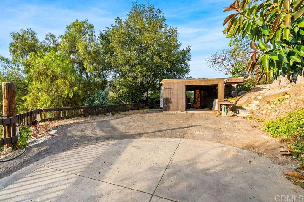 https://cdn.realtyfeed.com/cdn/127/306743325/3d94d870a2b3080f35104ef71c8ff7c3.webp
