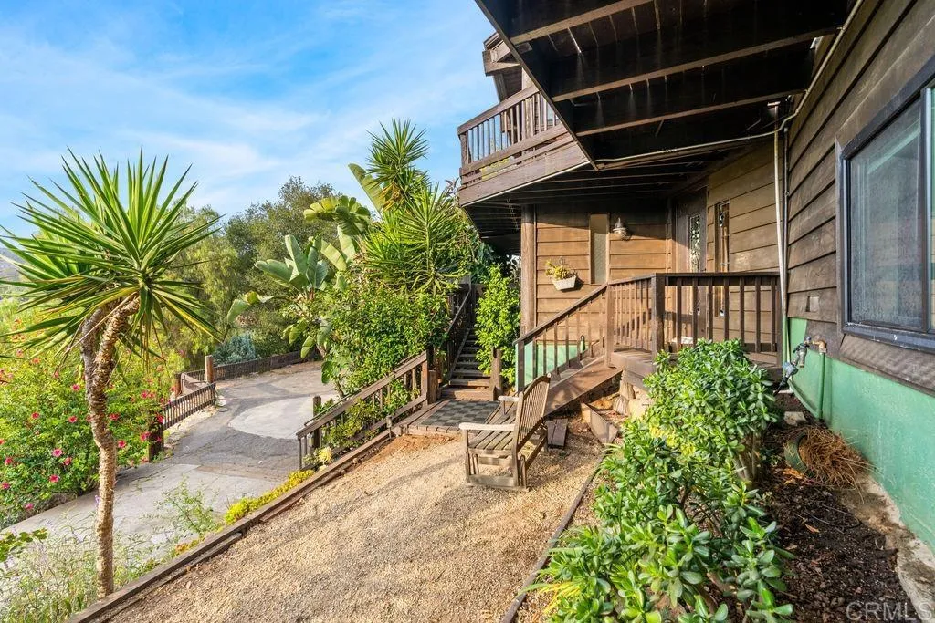 https://cdn.realtyfeed.com/cdn/127/306743325/4184433b1a48130ebb09aad956d9d8ae.webp