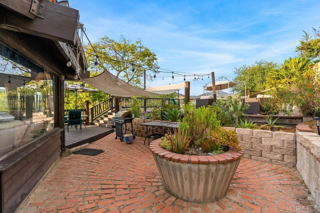 https://cdn.realtyfeed.com/cdn/127/306743325/56aa339ca0db78515b3f54e1251c0a25.webp