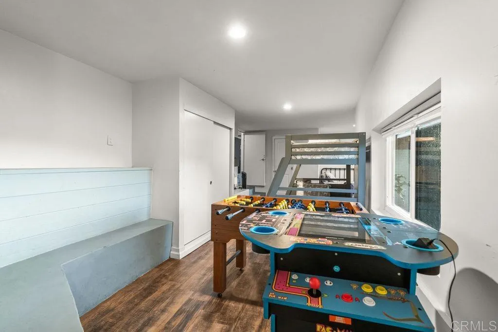 https://cdn.realtyfeed.com/cdn/127/306743325/d59c7c509f333b81df357d2e3d510028.webp