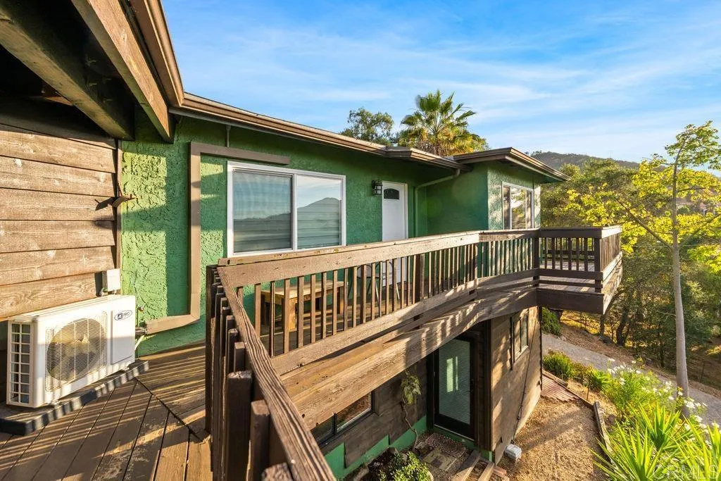 https://cdn.realtyfeed.com/cdn/127/306743325/d7f02d8fbe93c287b1c2b834f5ef067d.webp