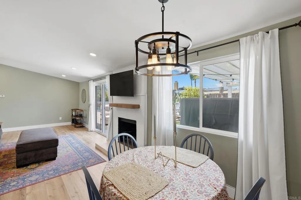 https://cdn.realtyfeed.com/cdn/127/306743329/de04192f349c3d9ffef0d6ffbd81bc8f.webp
