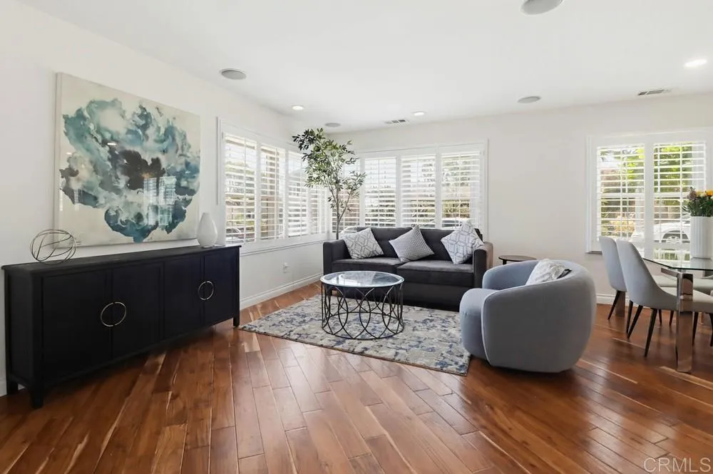https://cdn.realtyfeed.com/cdn/127/306743371/05073f820ee46206fe0af9be32329654.webp