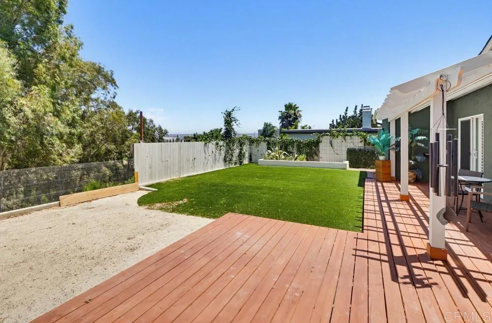 https://cdn.realtyfeed.com/cdn/127/306743371/5c5ab63ab3051f5c7012b8420f57e358.webp