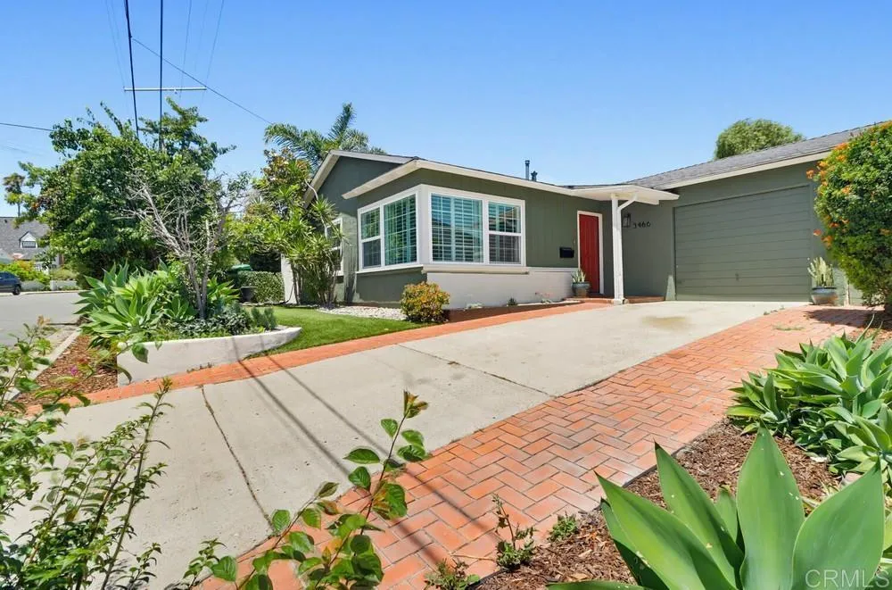https://cdn.realtyfeed.com/cdn/127/306743371/6a27664cd3e28c789105ee22e1e97e8a.webp