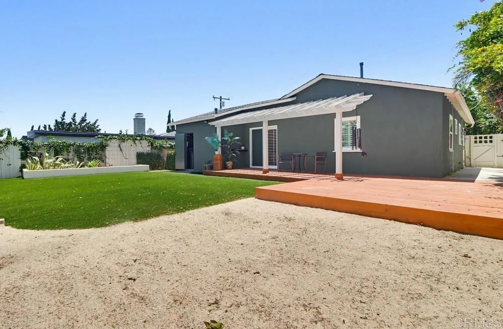 https://cdn.realtyfeed.com/cdn/127/306743371/ca2eb7ec592477d6f34f1145aaa1db5d.webp