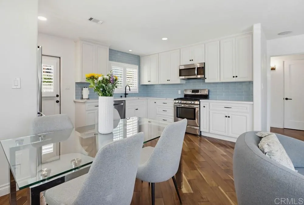 https://cdn.realtyfeed.com/cdn/127/306743371/cfa02dd278aee0d7aaad7487362762d1.webp