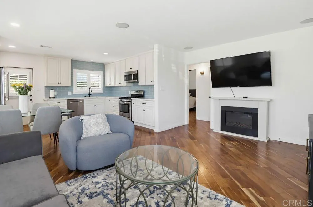 https://cdn.realtyfeed.com/cdn/127/306743371/d86e1498951366147076c6cee9099d0e.webp