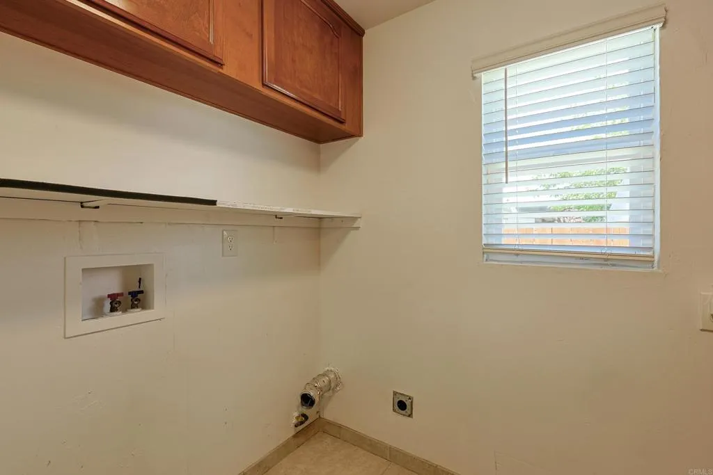 https://cdn.realtyfeed.com/cdn/127/306743377/bd132d8e749ebe3b34f7b94c9dfbb862.webp