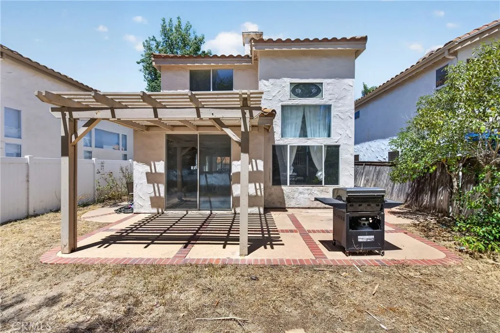 https://cdn.realtyfeed.com/cdn/127/306743381/2284244dfbfba82f11fad0d88a584925.webp