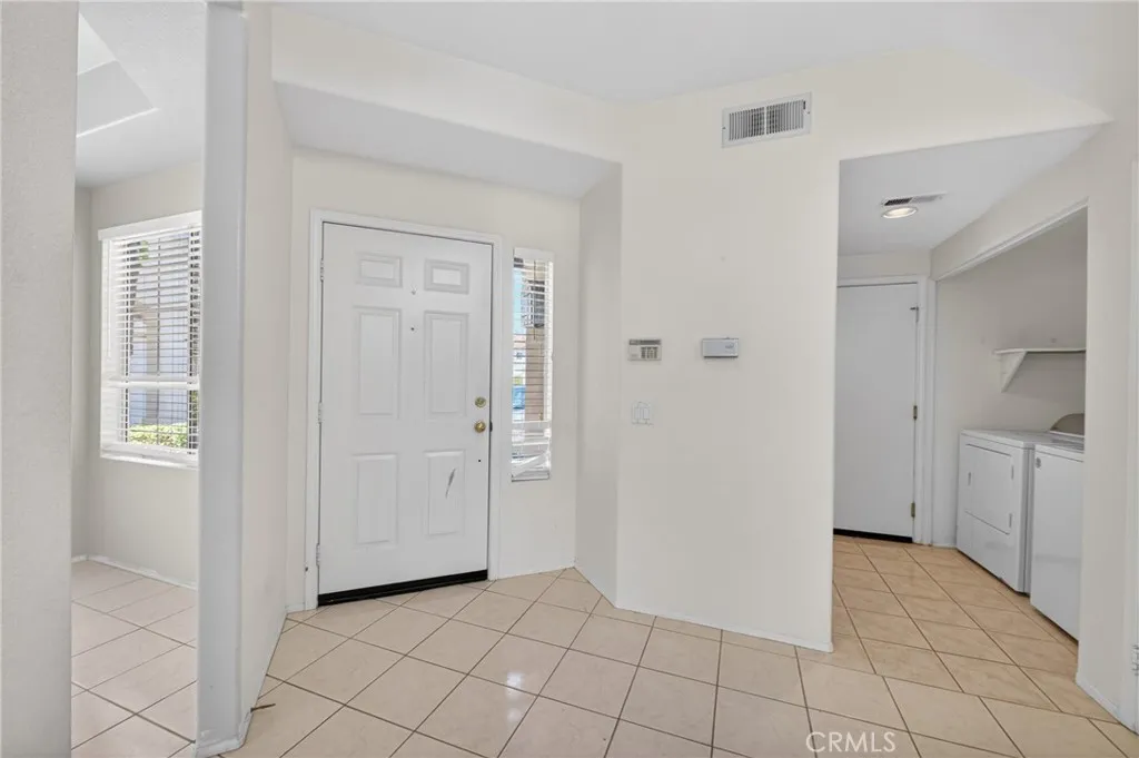 https://cdn.realtyfeed.com/cdn/127/306743381/474dd3b57f0eb39468cfa33c6c4693a5.webp