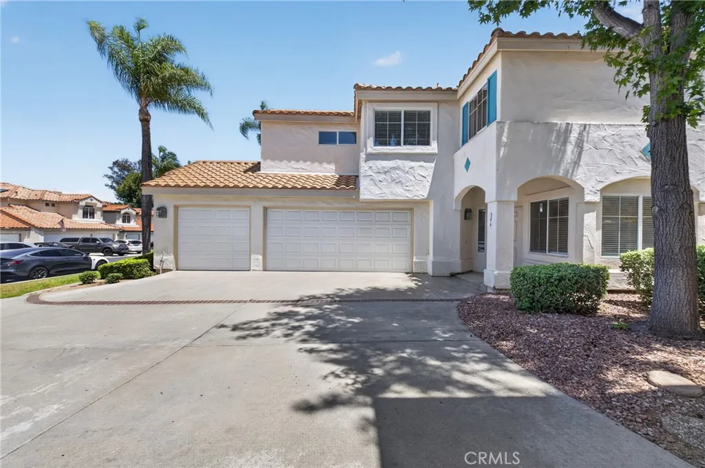 https://cdn.realtyfeed.com/cdn/127/306743381/66fa596b29d6c5bb3f7e30dbd1603ddf.webp