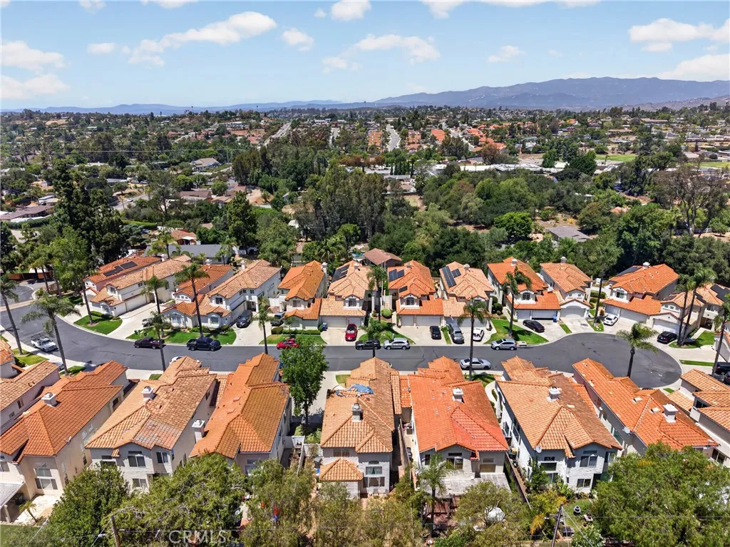 https://cdn.realtyfeed.com/cdn/127/306743381/e165ee84f37ed0fb6e32bc5f5e1e70a6.webp