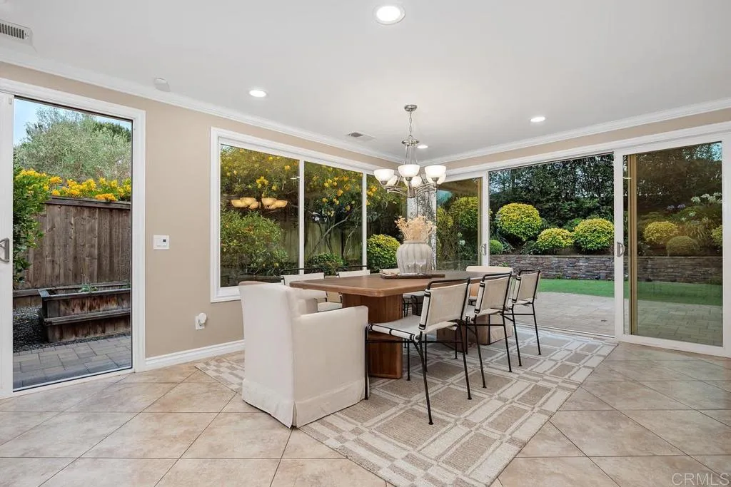 https://cdn.realtyfeed.com/cdn/127/306743382/04d68c52d3bcecfb3a55fc68b6bc098a.webp