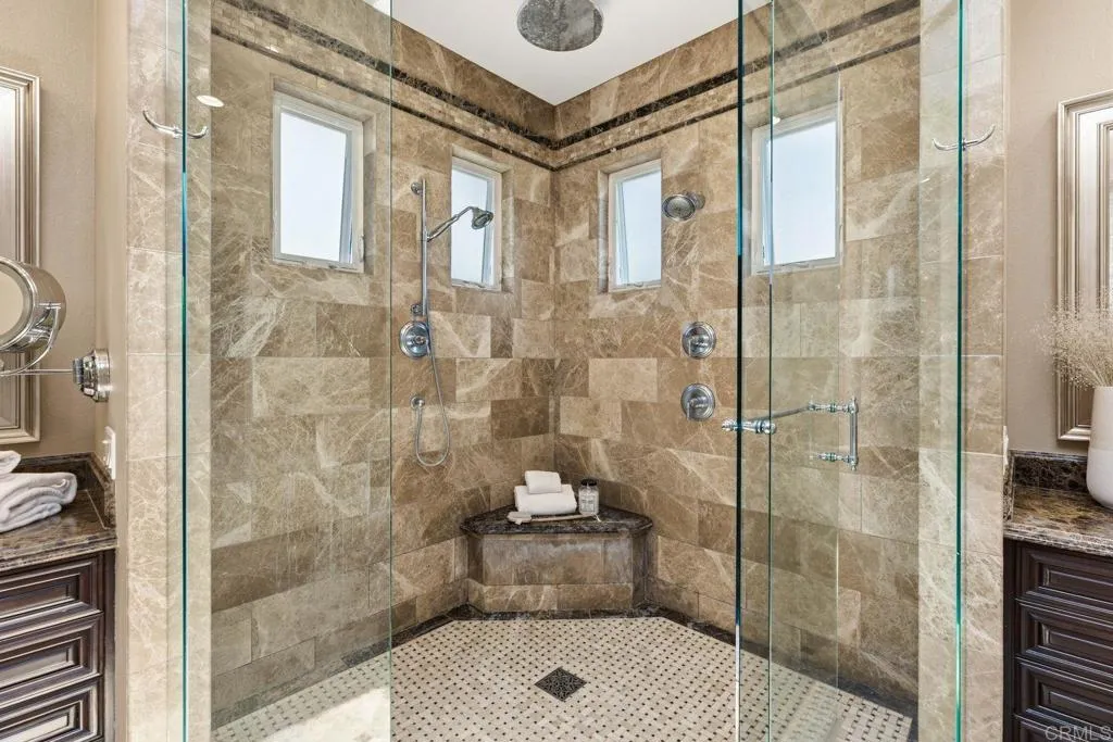 https://cdn.realtyfeed.com/cdn/127/306743382/258cc639dccddbd6ade081d432cc4f77.webp