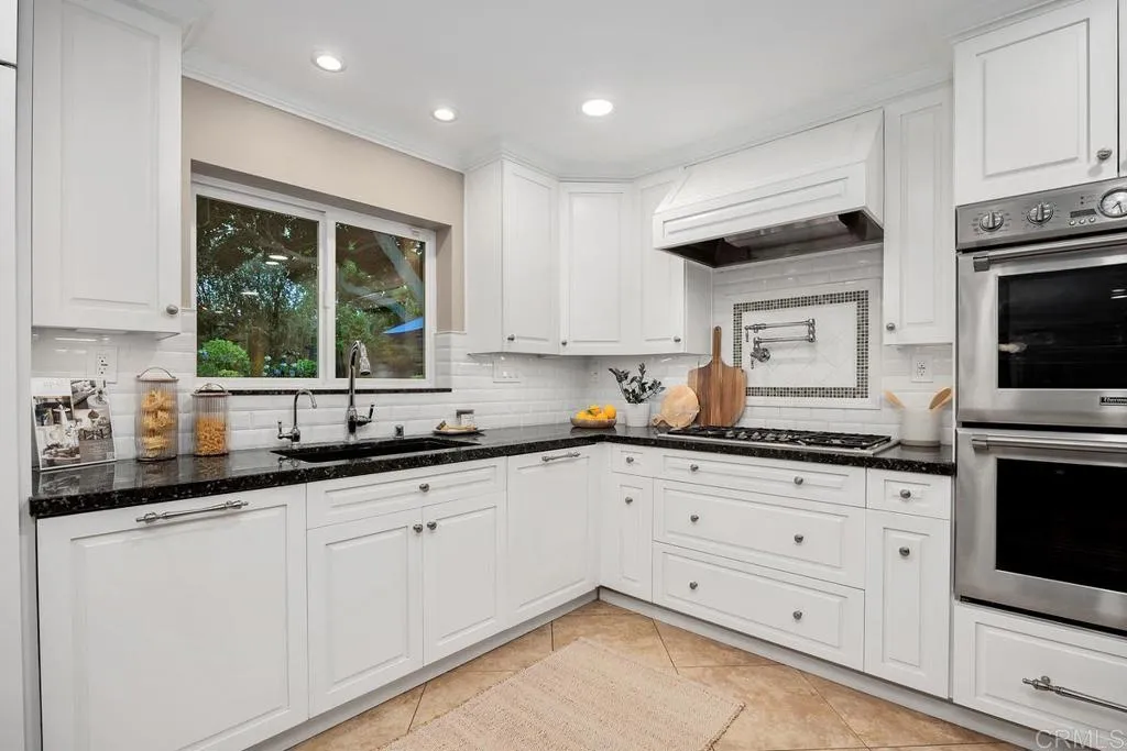 https://cdn.realtyfeed.com/cdn/127/306743382/4ec38ef9f42712d26b84bb8b1a49b09a.webp