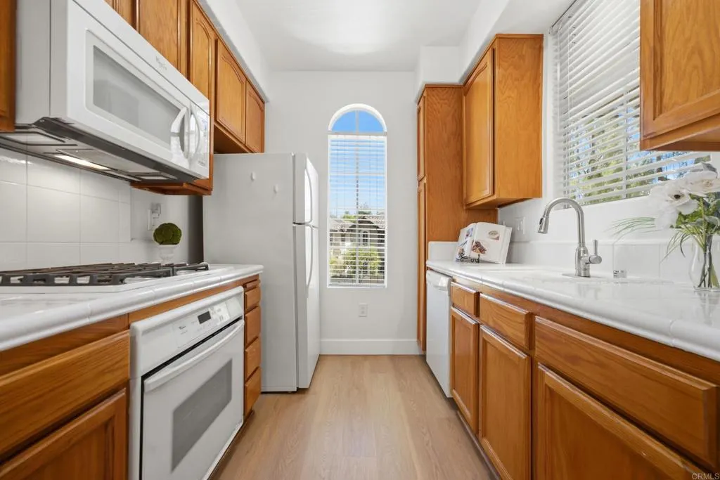 Photo #8: PTP2604567 Listing: Photo #8