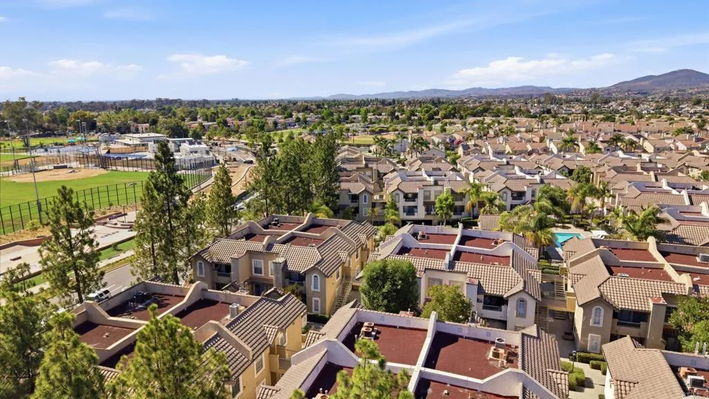 https://cdn.realtyfeed.com/cdn/127/306743410/eae8ff578b55babb8230ae75c8930a32.webp