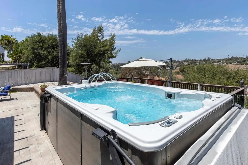 https://cdn.realtyfeed.com/cdn/127/306743436/0bf6c6e5b39839c5b86186f2fbbc1724.webp