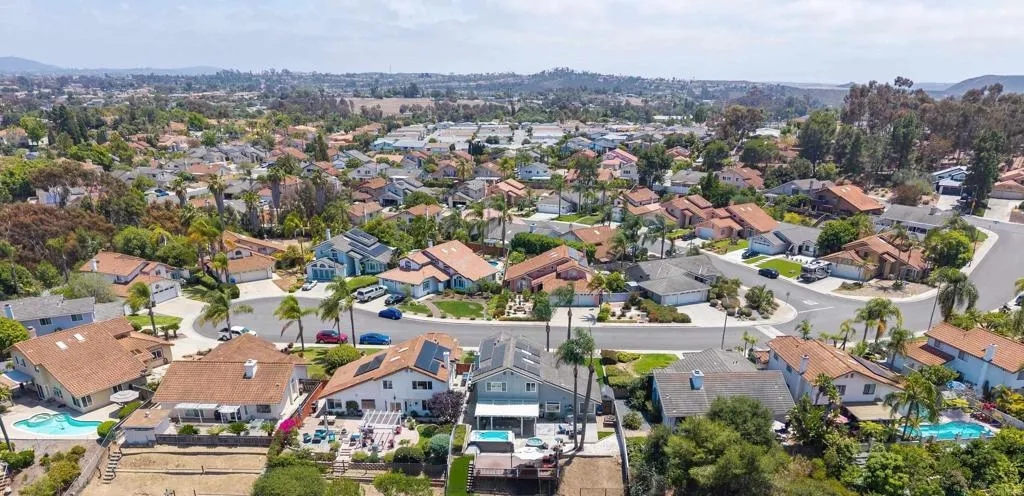https://cdn.realtyfeed.com/cdn/127/306743436/22fc061b110852e0ad307ce28c75eda5.webp