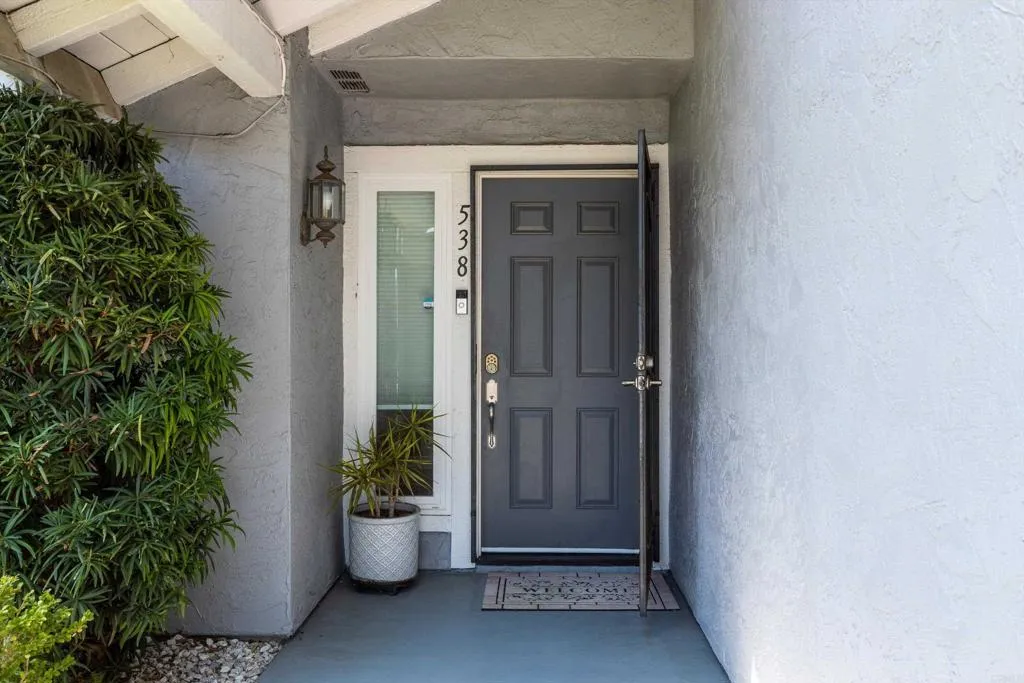 https://cdn.realtyfeed.com/cdn/127/306743436/63e695d487bda4eaa5768afcf4b5ca49.webp