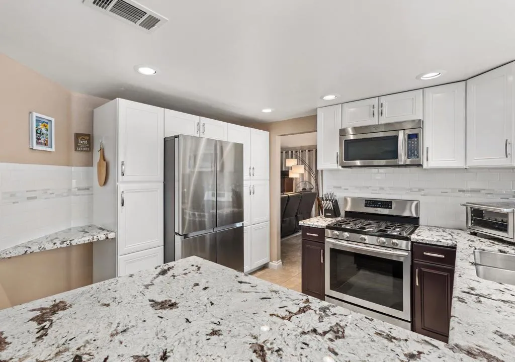 https://cdn.realtyfeed.com/cdn/127/306743436/ec9b69f4a984bd1ce7a1613b447e2175.webp