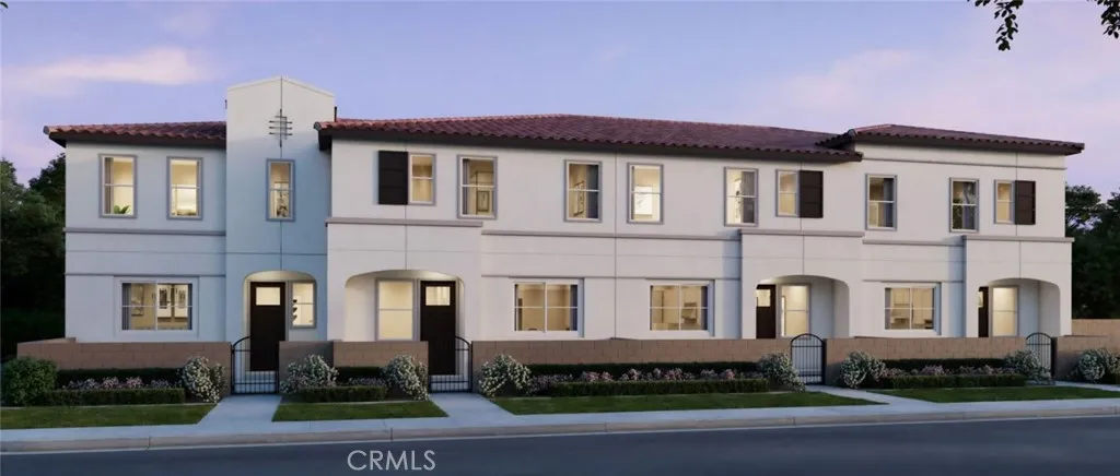 248 W Citrus Row