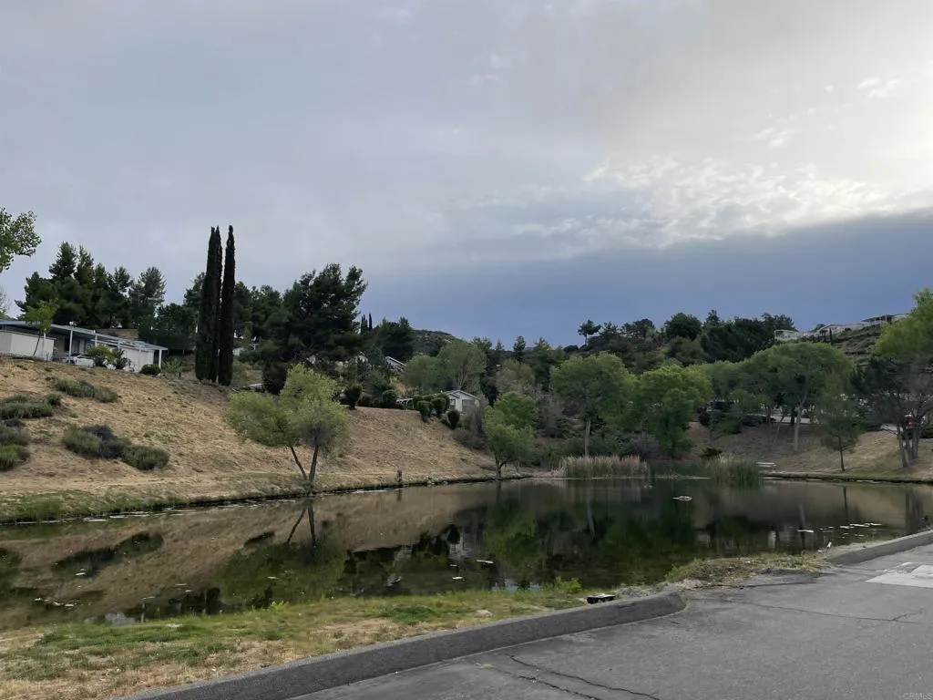 https://cdn.realtyfeed.com/cdn/127/306743462/22beffbcbcba54a6dd1c9c6ad9b7fbb7.webp