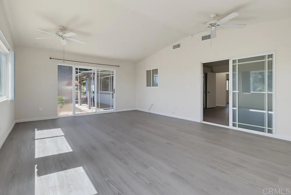 https://cdn.realtyfeed.com/cdn/127/306743543/b1e0e393d6e7ec29f01b4e559115a841.webp