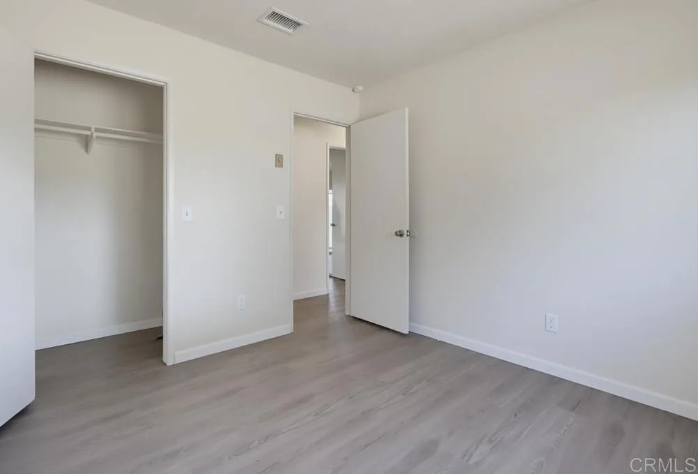 https://cdn.realtyfeed.com/cdn/127/306743543/d77145f986eb3bfbc6a28cc21a851fba.webp