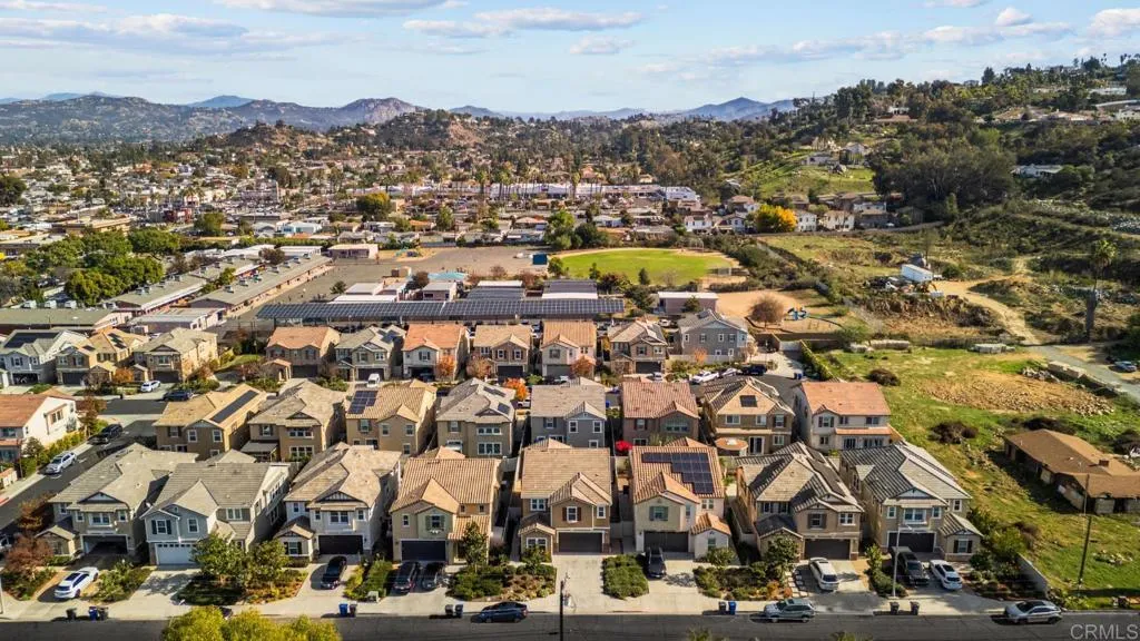 https://cdn.realtyfeed.com/cdn/127/306743609/0f6dda6f2fbb939d91d76d17164486aa.webp