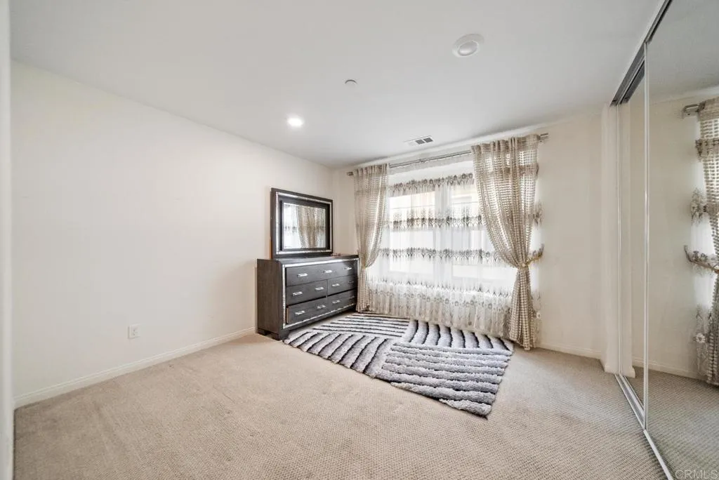 https://cdn.realtyfeed.com/cdn/127/306743609/e0cf2bea5301fc0728465ad59ff214bc.webp