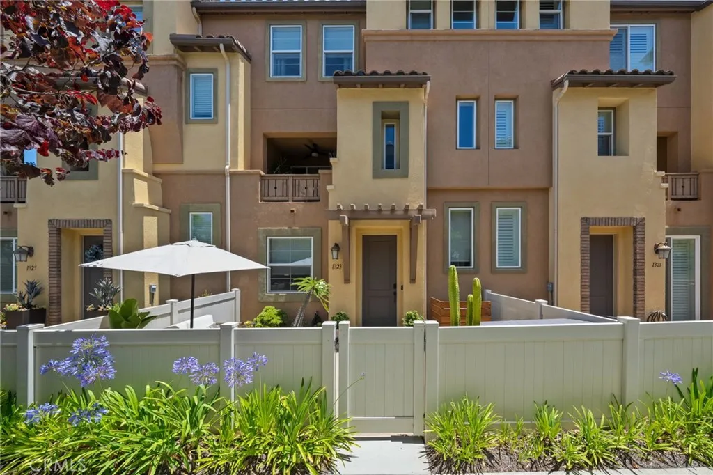 https://cdn.realtyfeed.com/cdn/127/306743775/78f7f6a0e2c0b979205aec4bc4c10024.webp