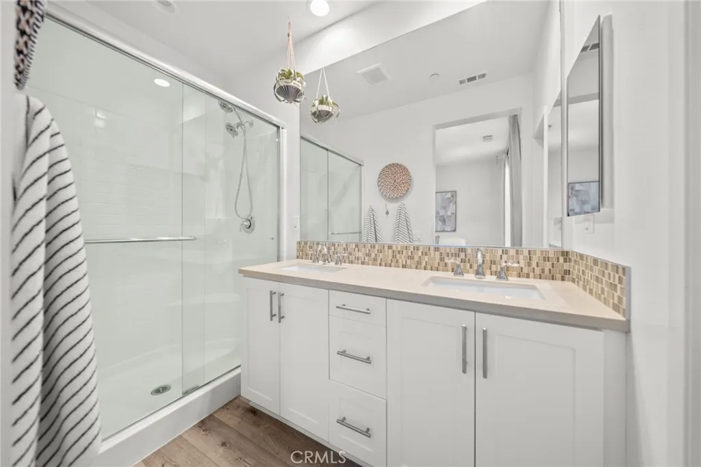 Photo #28: SW26129659 Listing: Photo #28