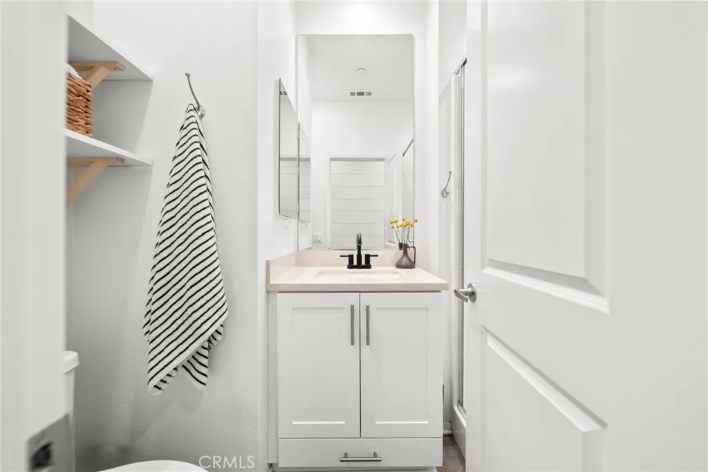 https://cdn.realtyfeed.com/cdn/127/306743775/cef7078f669fa9de1bcc7ff8a9d67fb3.webp