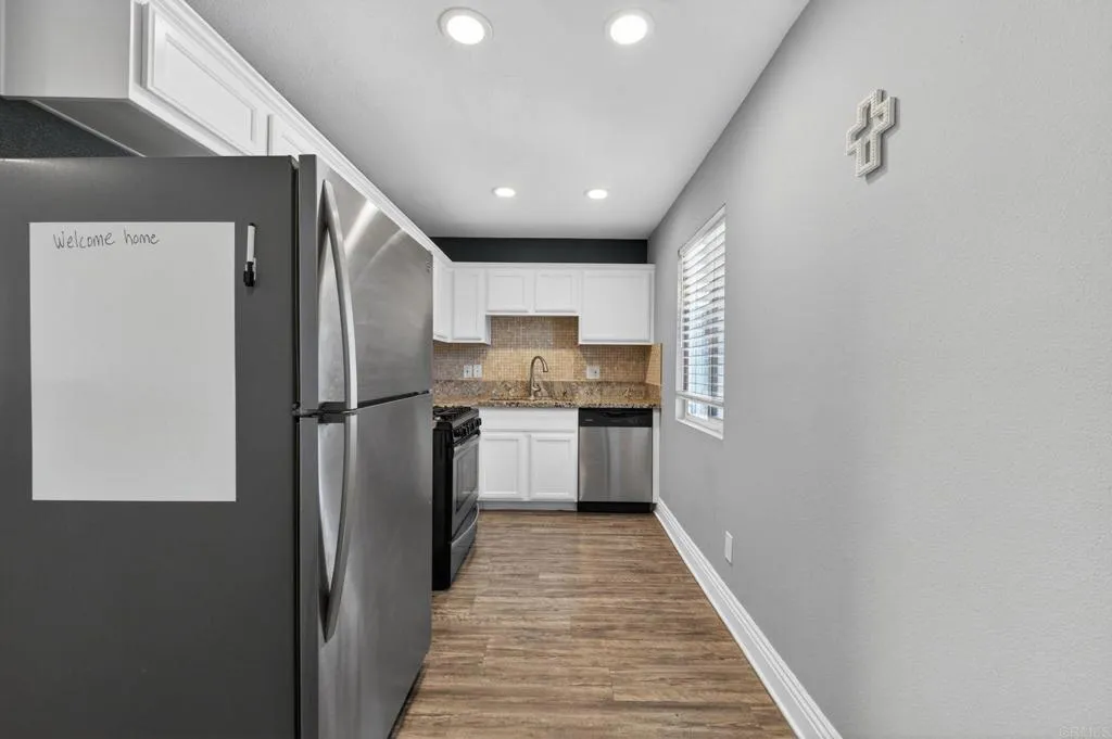 https://cdn.realtyfeed.com/cdn/127/306743808/652a2a389c62fcddaa74995f73e92e39.webp