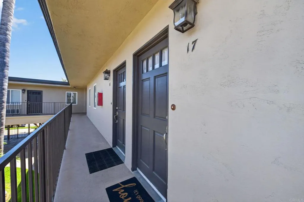 https://cdn.realtyfeed.com/cdn/127/306743808/95bc3360179def2f1b865d894cd6d953.webp
