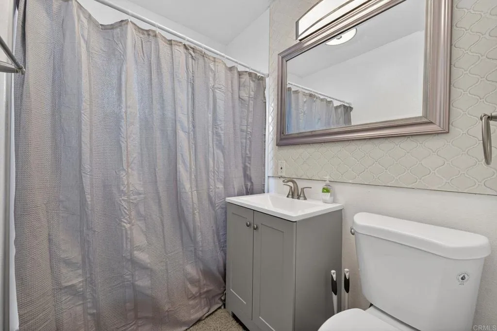 https://cdn.realtyfeed.com/cdn/127/306743808/e042c3449751a1f4df552225abda2cea.webp