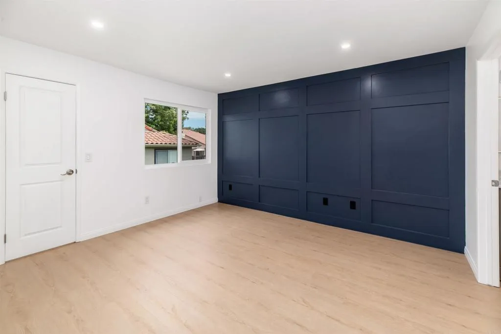https://cdn.realtyfeed.com/cdn/127/306743870/4de84faa19d58058cb5475ab9617e64e.webp