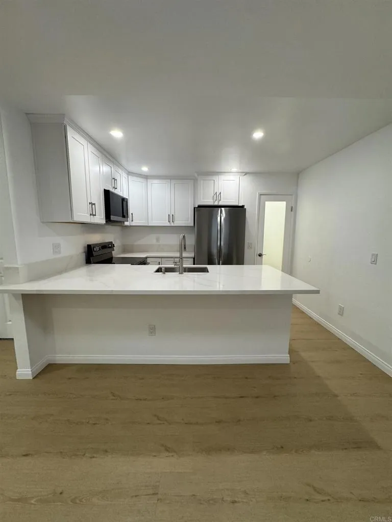 https://cdn.realtyfeed.com/cdn/127/306743870/8b22403efc21c2d9579ec3f769a171e6.webp