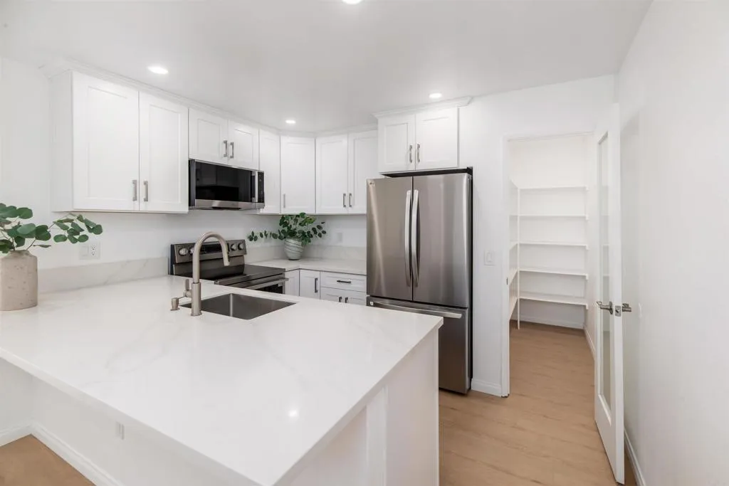 https://cdn.realtyfeed.com/cdn/127/306743870/b5bdbefe9584b455ac66220aed190382.webp