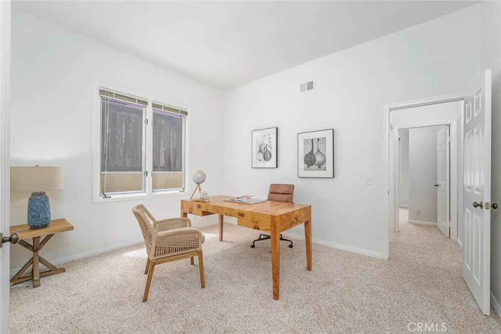 https://cdn.realtyfeed.com/cdn/127/306743893/589cb5bb8af8a171d7729ab6c604dbe2.webp