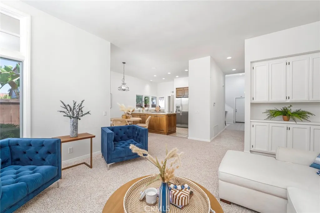 https://cdn.realtyfeed.com/cdn/127/306743893/5cbe55cecf023158c8b0cbc0996c0f13.webp