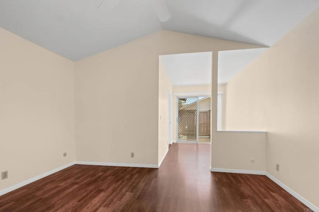 https://cdn.realtyfeed.com/cdn/127/306743945/cae4b185a8e441d6d7cbf8f1d6d72efe.webp