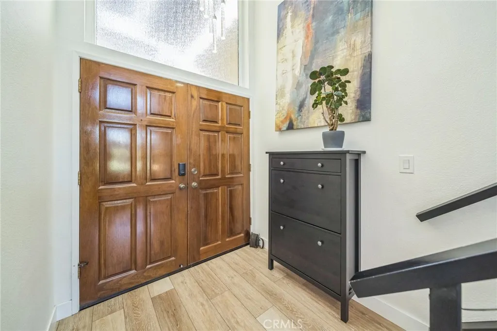 Photo #11: TR26129371 Listing: Photo #11