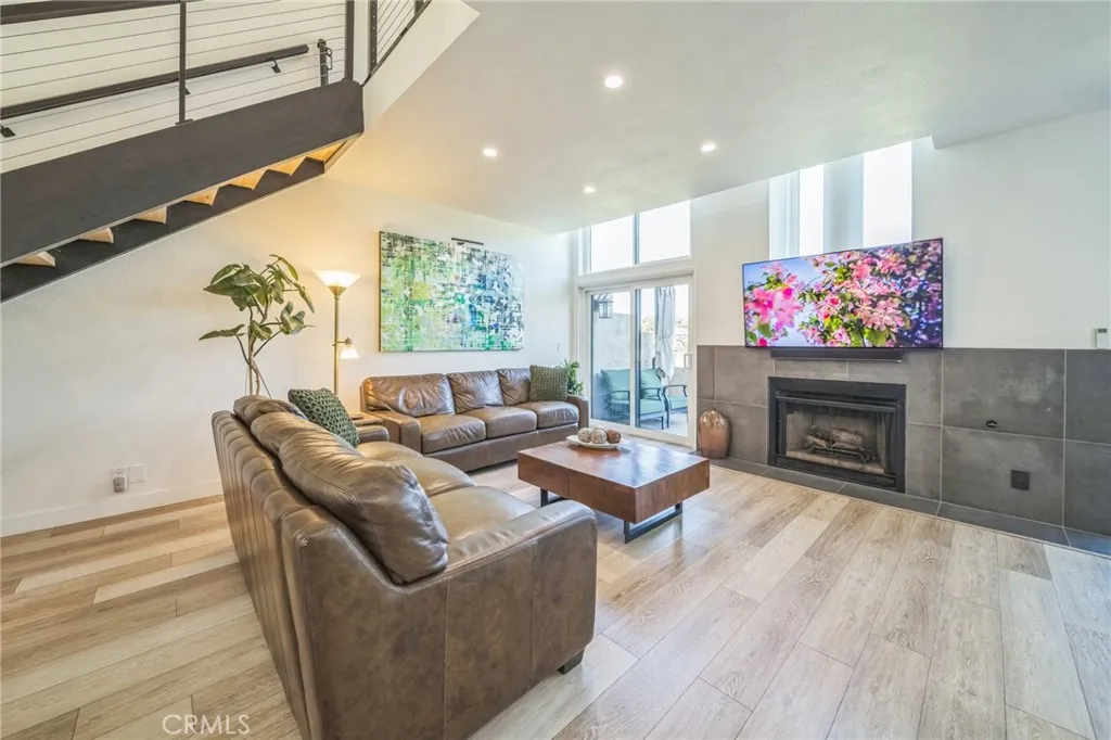 https://cdn.realtyfeed.com/cdn/127/306743983/c720723acb5e897b52a64dd368605dd1.webp