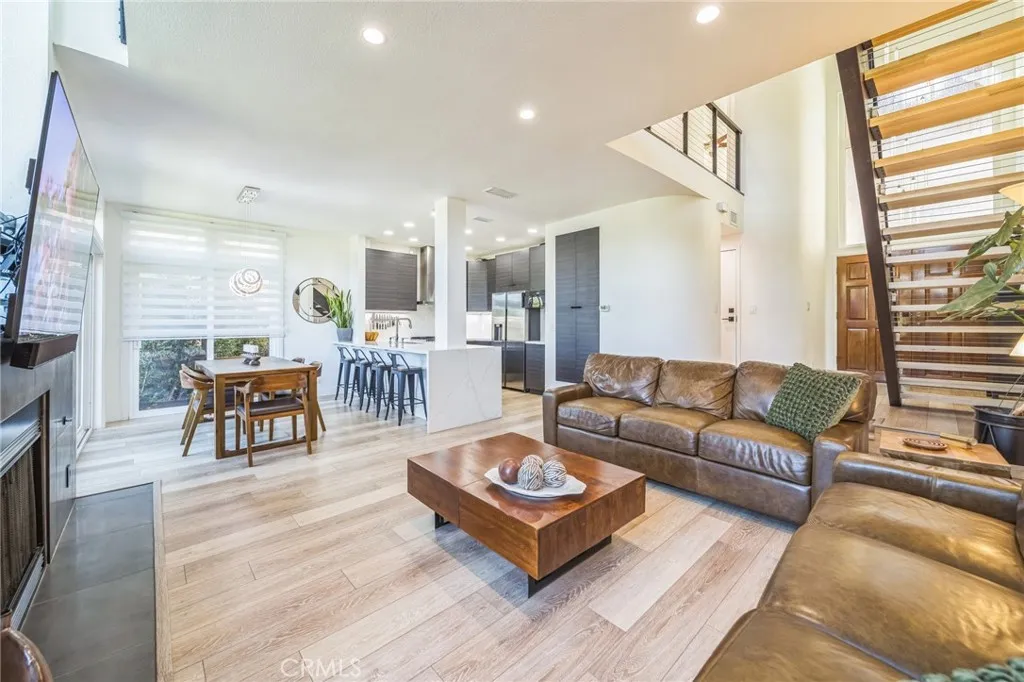 Photo #14: TR26129371 Listing: Photo #14