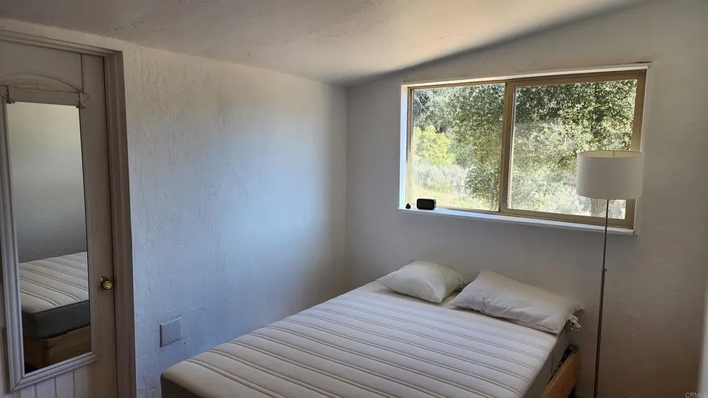 https://cdn.realtyfeed.com/cdn/127/306744054/025d6917d819ea7ab8ed697bac672fb2.webp